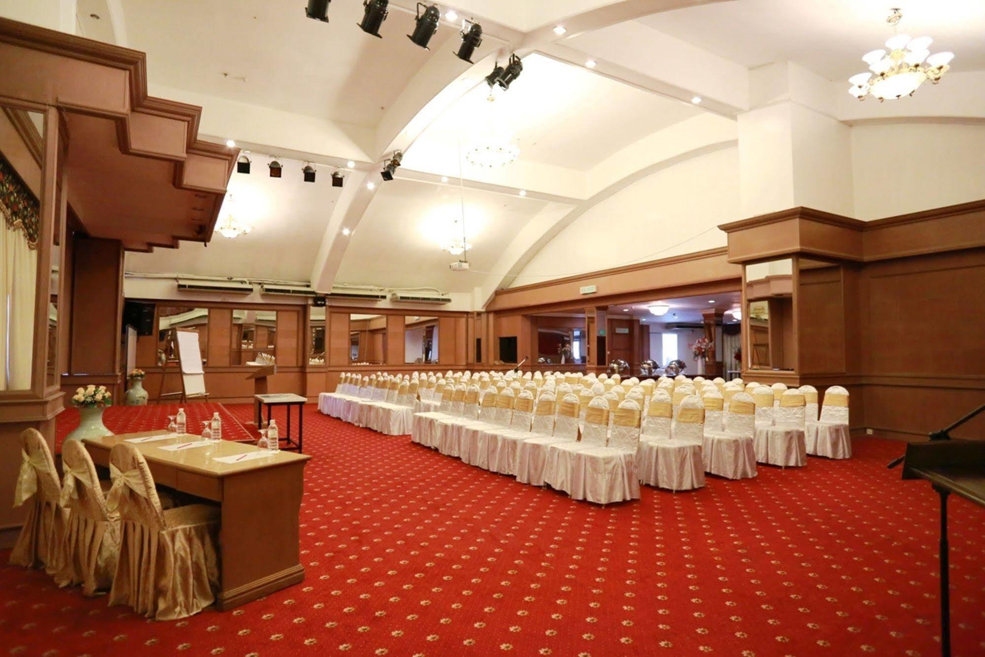 Crystal Lodge Kota Bharu Kültér fotó