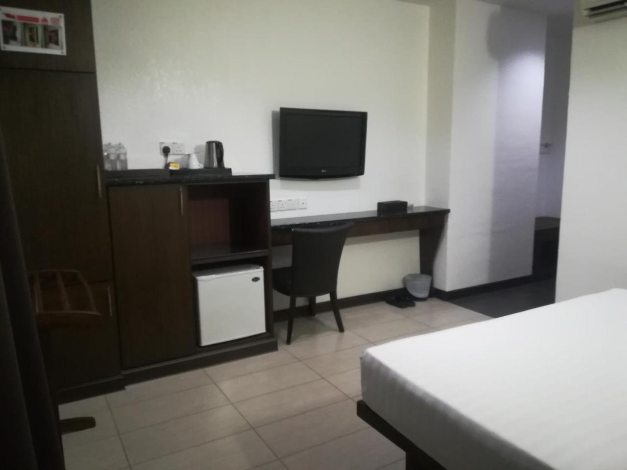 Crystal Lodge Kota Bharu Kültér fotó